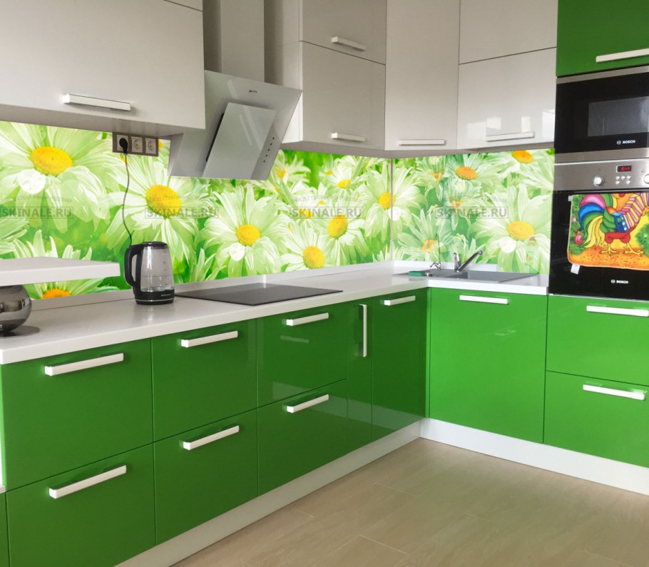 Фартук для кухни зеленого цвета