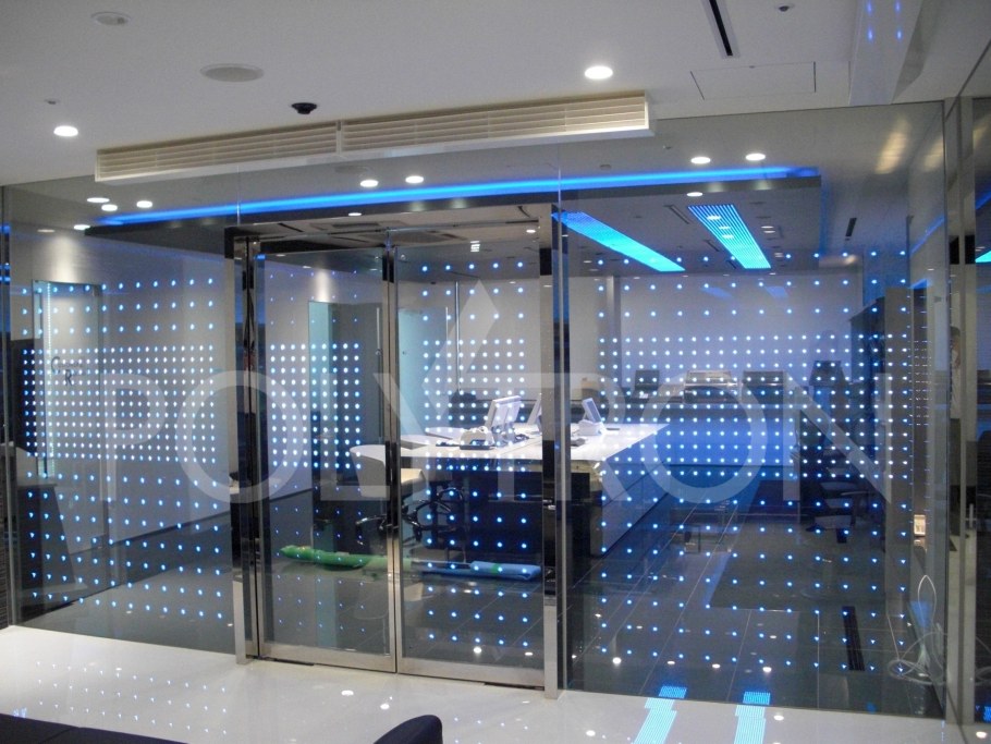 Светодиодное стекло-триплекс private Glass led