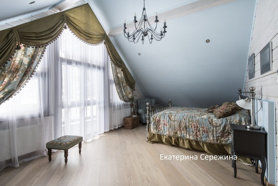 Шторы на скошенные окна