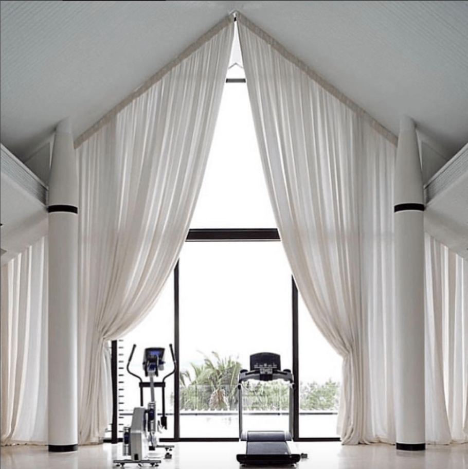 Шторы на треугольные окна