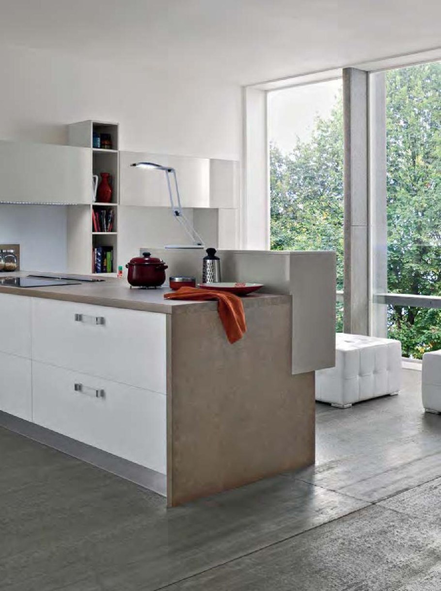 Фабрика Fly Италии