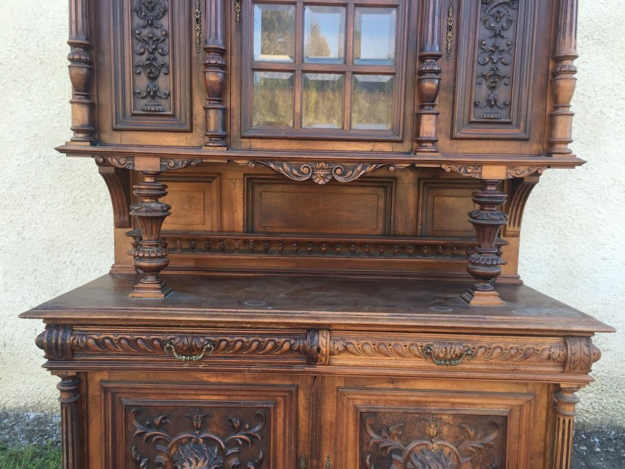 Буфет горка старинный из массива дуба Ренессанс Франция 17-19 века