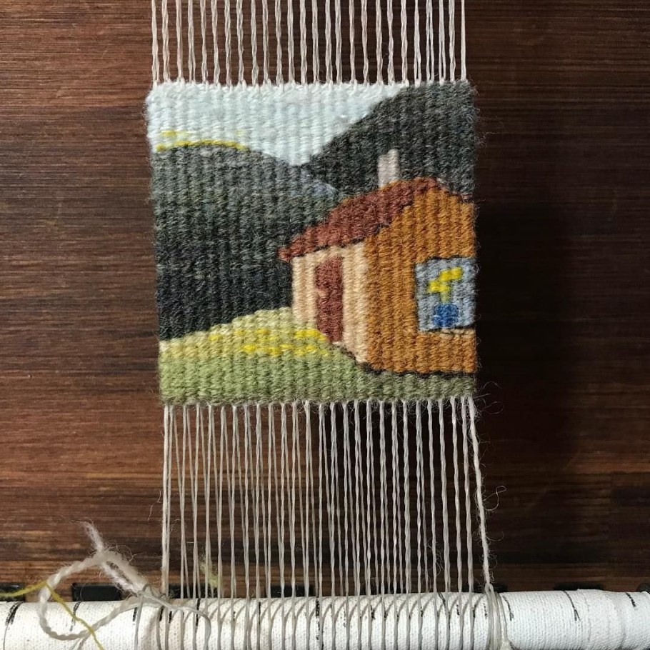 Гобелен из пряжи