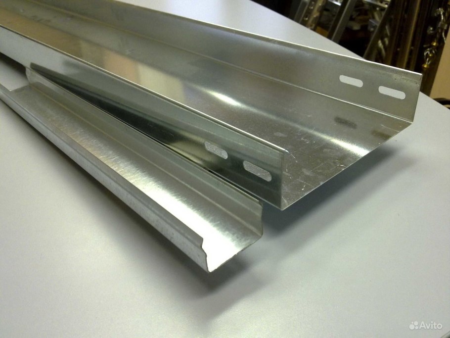 Лоток кабельный металлический 50х50