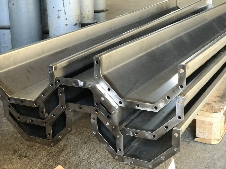 Лоток водосливной а2 сталь оцинкованная