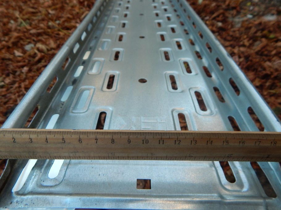 Лоток перфорированный IEK 100x50x3000mm