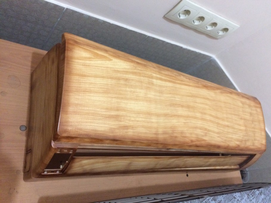 Кондиционер под дерево