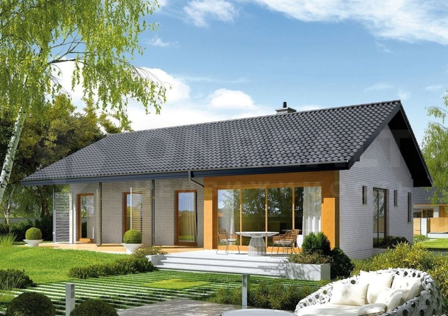 Небольшой одноэтажный домик