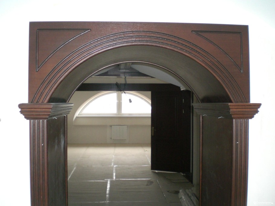 Деревянная арка для проема