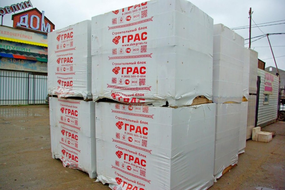 Блоки Грас 600 250 100 Палетта