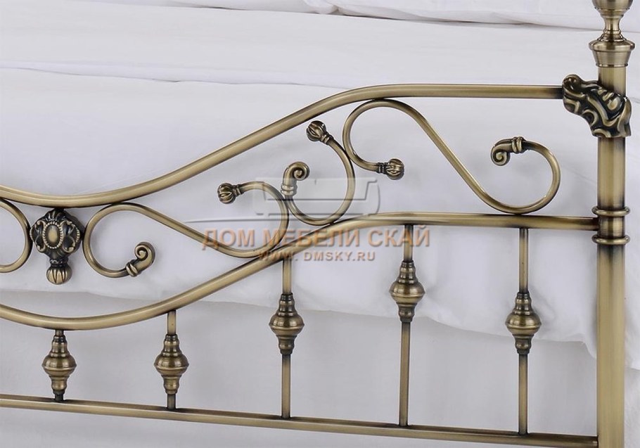 Кровать металлическая Charlotte 160 200 см Queen Bed цвет античная медь Antique Brass