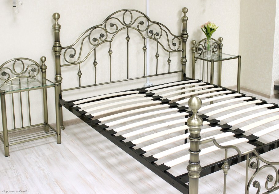 Кровать Малайзия 9603 античная медь