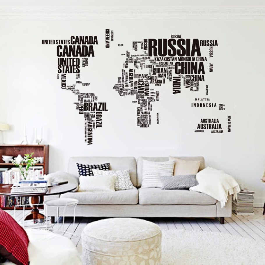 Дизайнерские надписи на стене