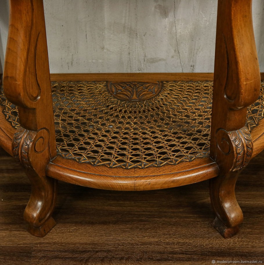 Консоль из массива дуба