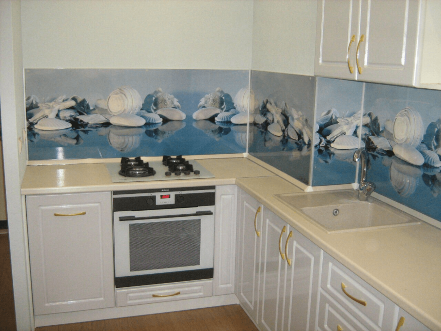 Фартук для кухни с фрезеровкой