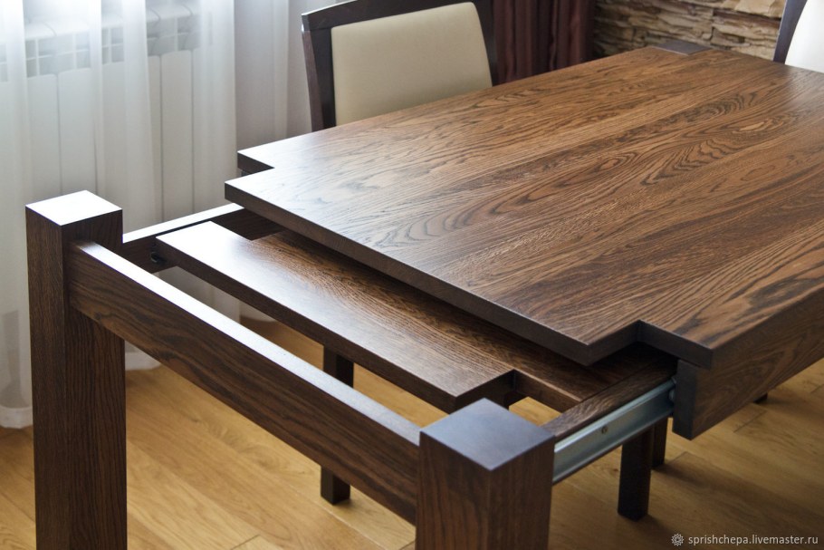 Стол из массива