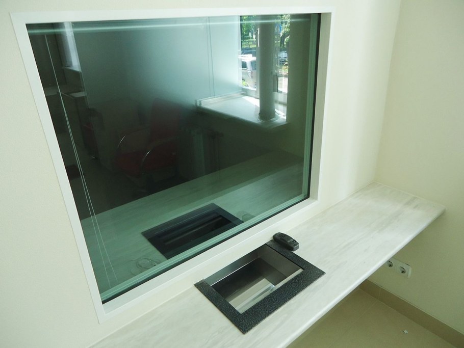 Передаточное окно раздвижное 1000х800