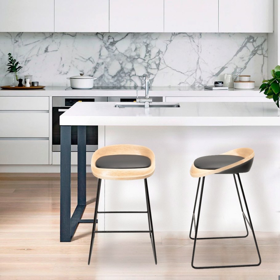 Полубарный стул tou ясень Black