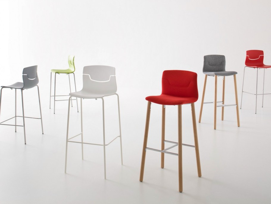 Стул полубарный Soho, золотой