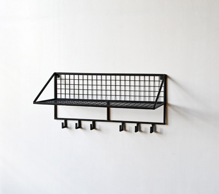 Фальстербо полка настенная с крючками, металл