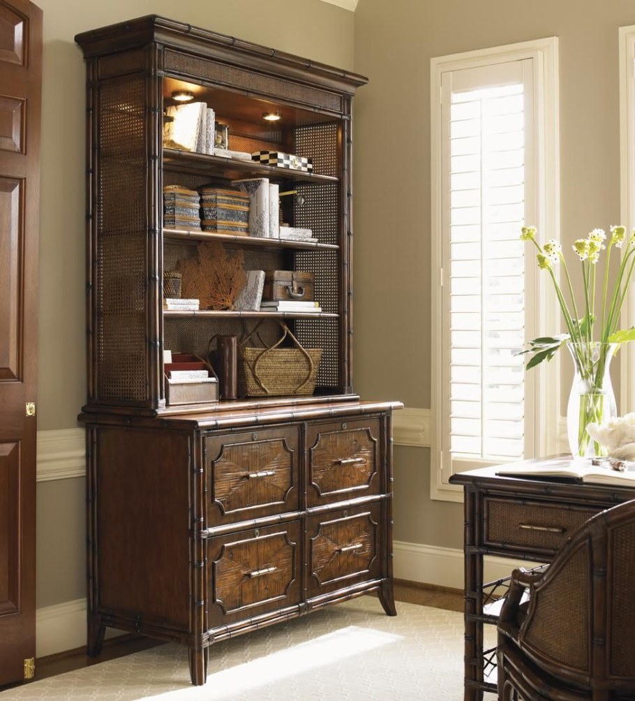 Буфет с секретером