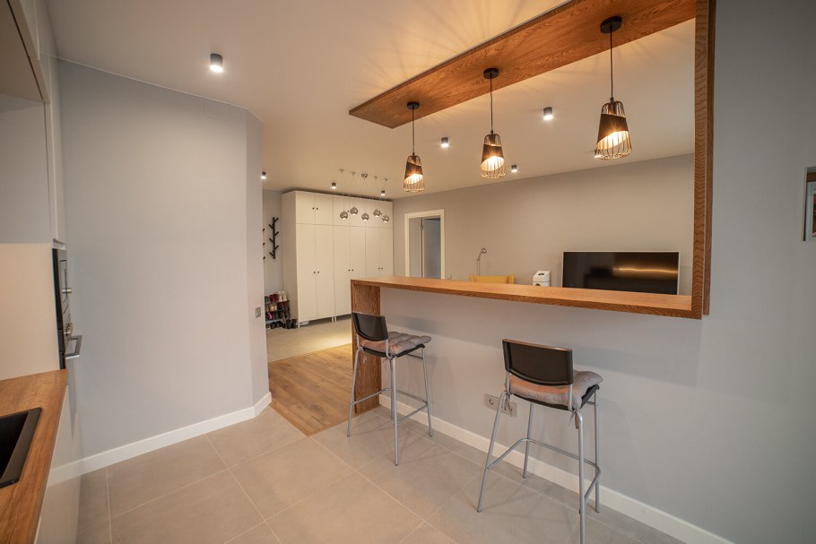 Барные стойки в квартире студии