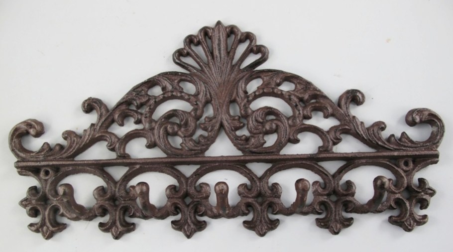 Чугунная вешалка