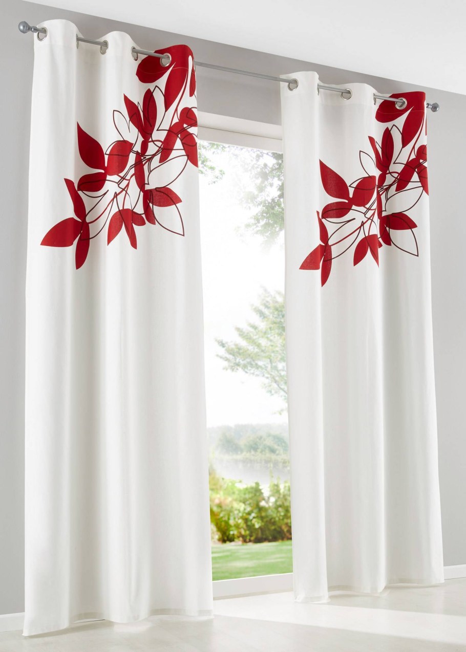 Шторы красные с белым