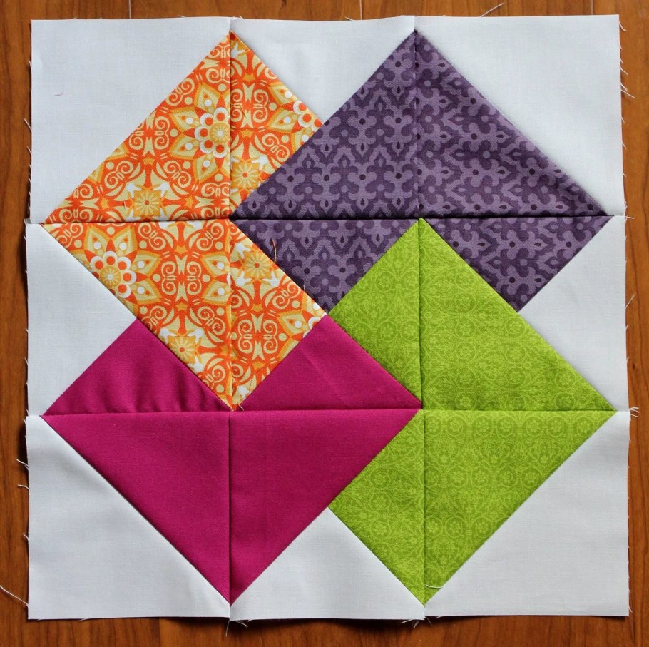 Пэчворк блок пирамида