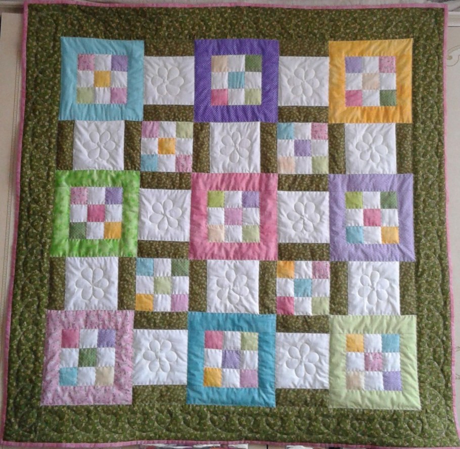 Одеяло в лоскутной технике