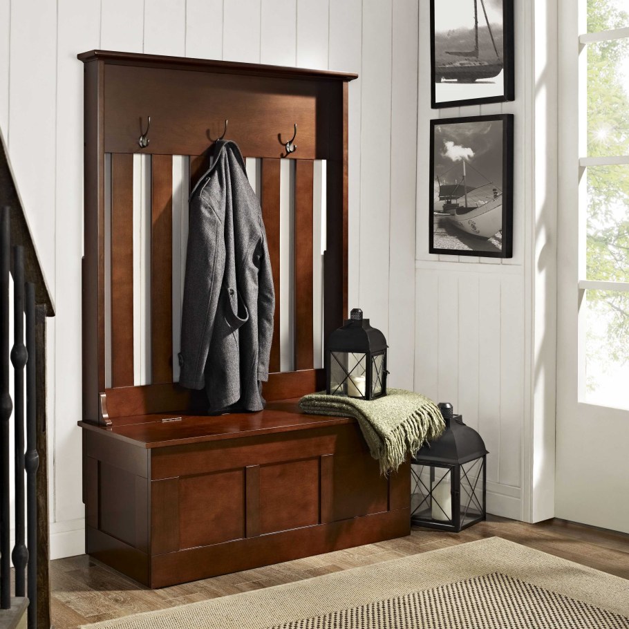 Вешалка в прихожую