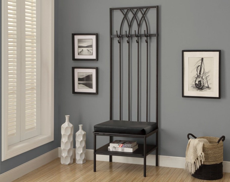 Металлическая прихожая