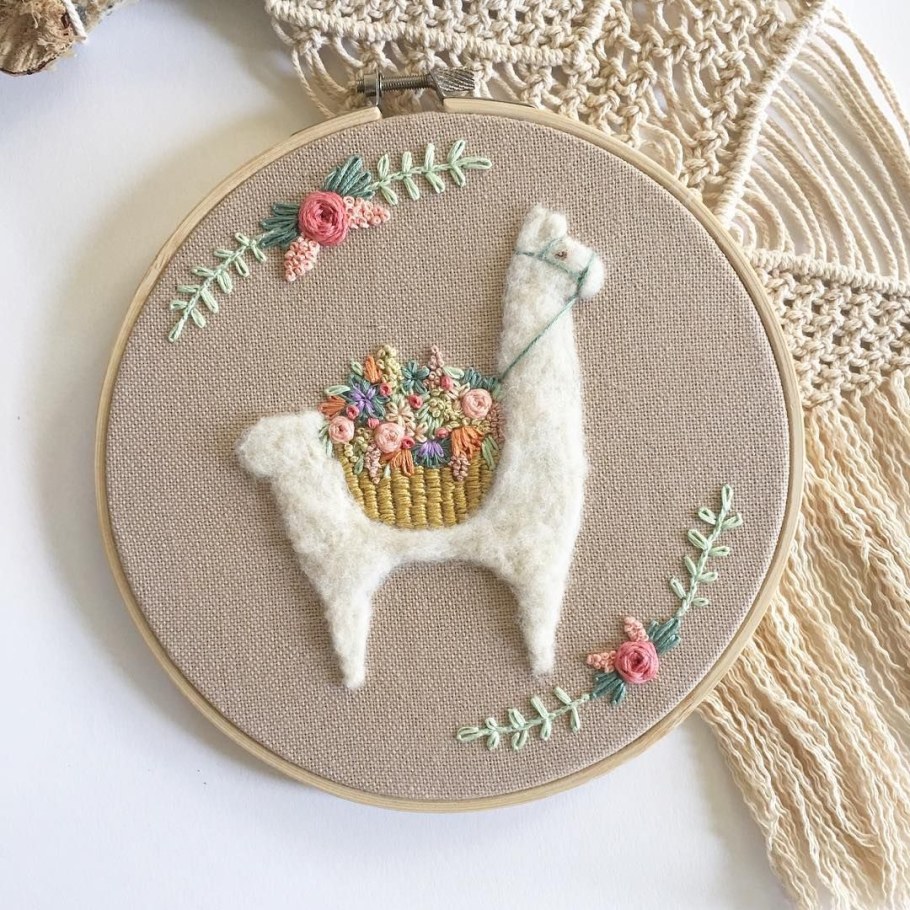 Альпаки вышивка гладью