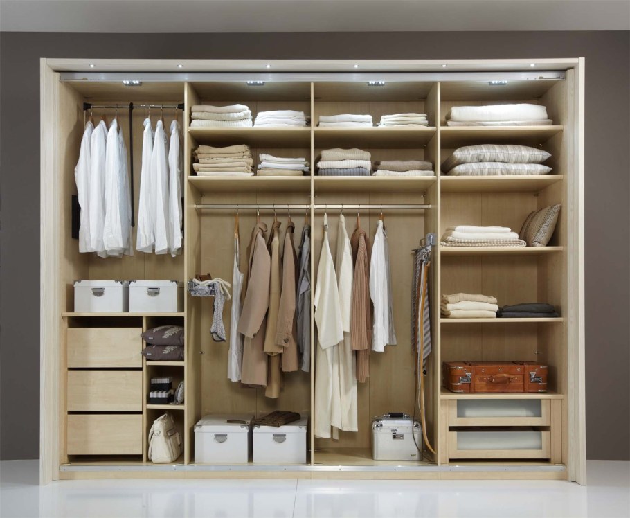 Наполнение шкафа купе