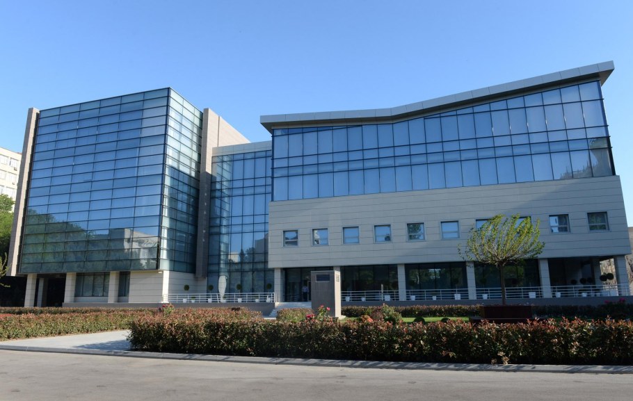 Центральная научная библиотека Нана Баку