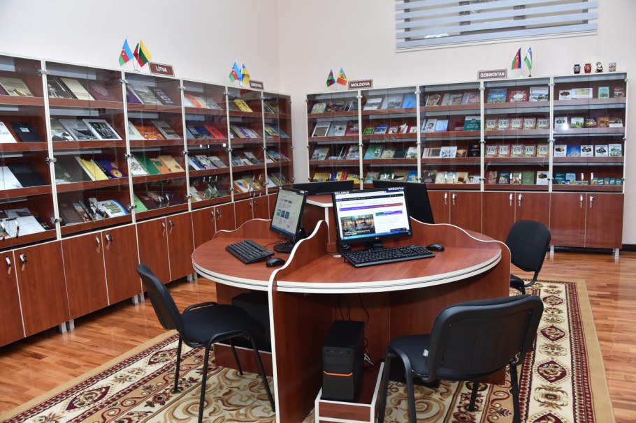 Презентация по национальной библиотеке имени м.ф. Ахундзаде