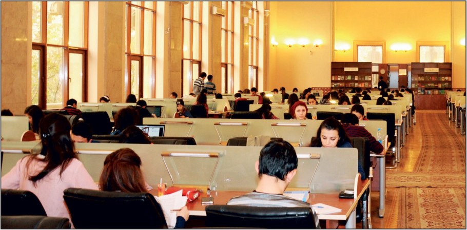 Библиотека Азербайджана внутри