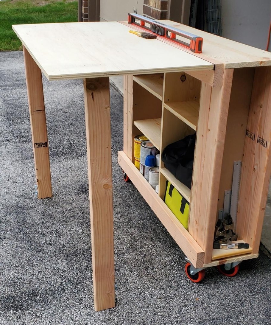 Folding workbench DIY