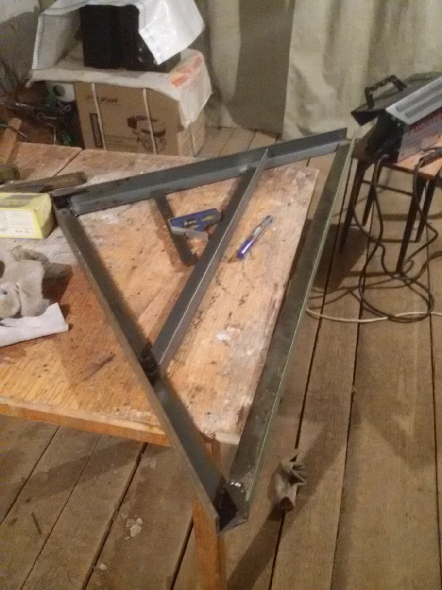 Верстак складной из уголков