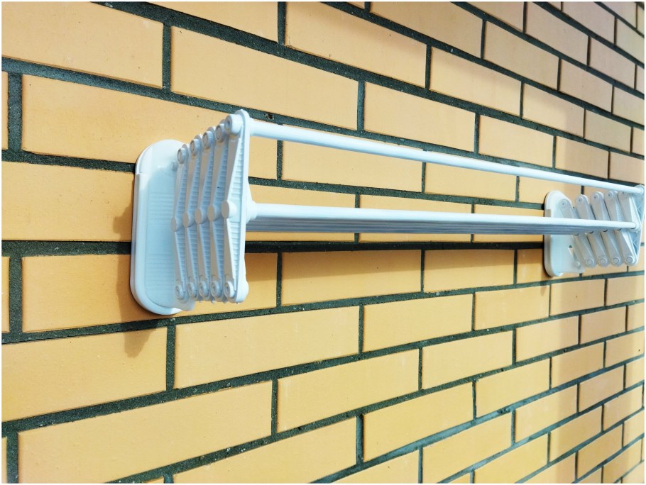 Сушилка для белья настенная раздвижная