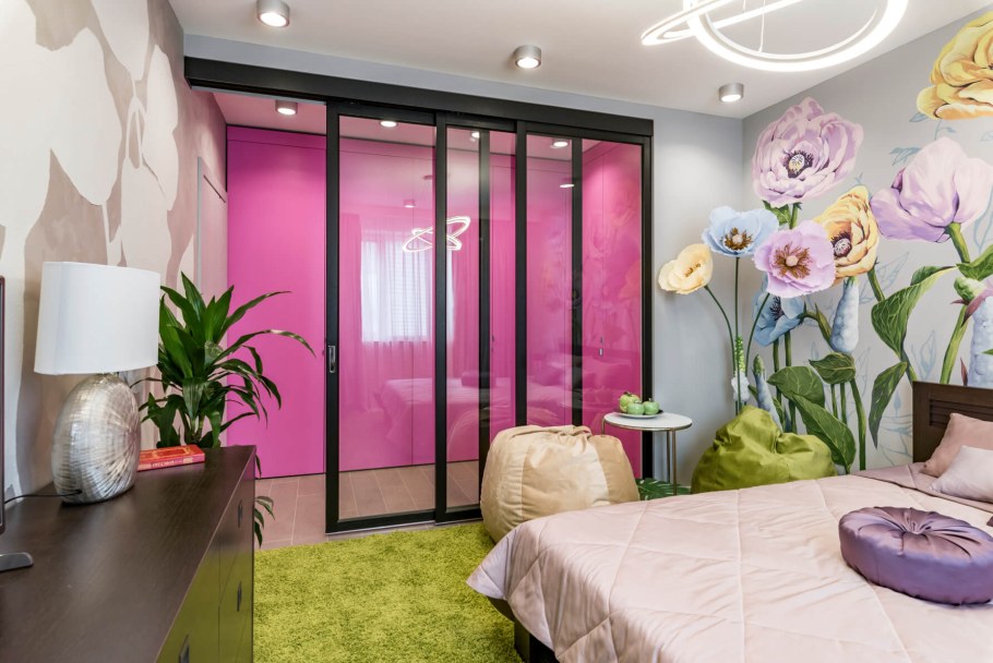 Квартирный вопрос красная спальня с гардеробной