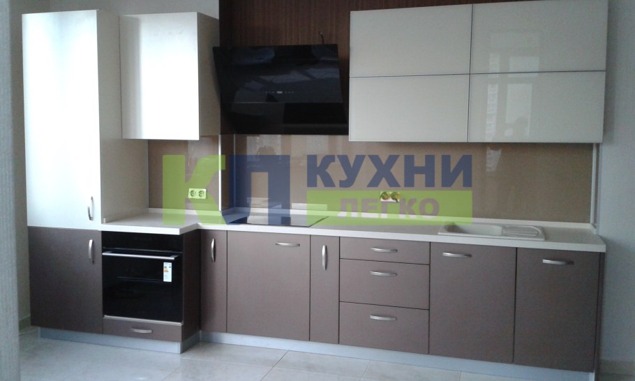 Кухня в цвете мокко глянец