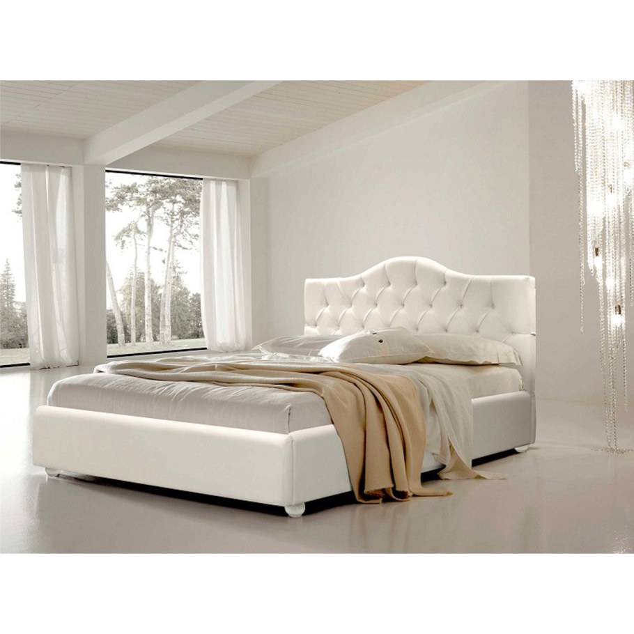 Кровать Амели с мягким изголовьем