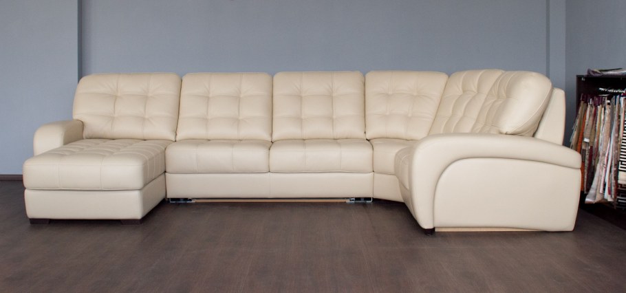 Диван Форсайт Британника