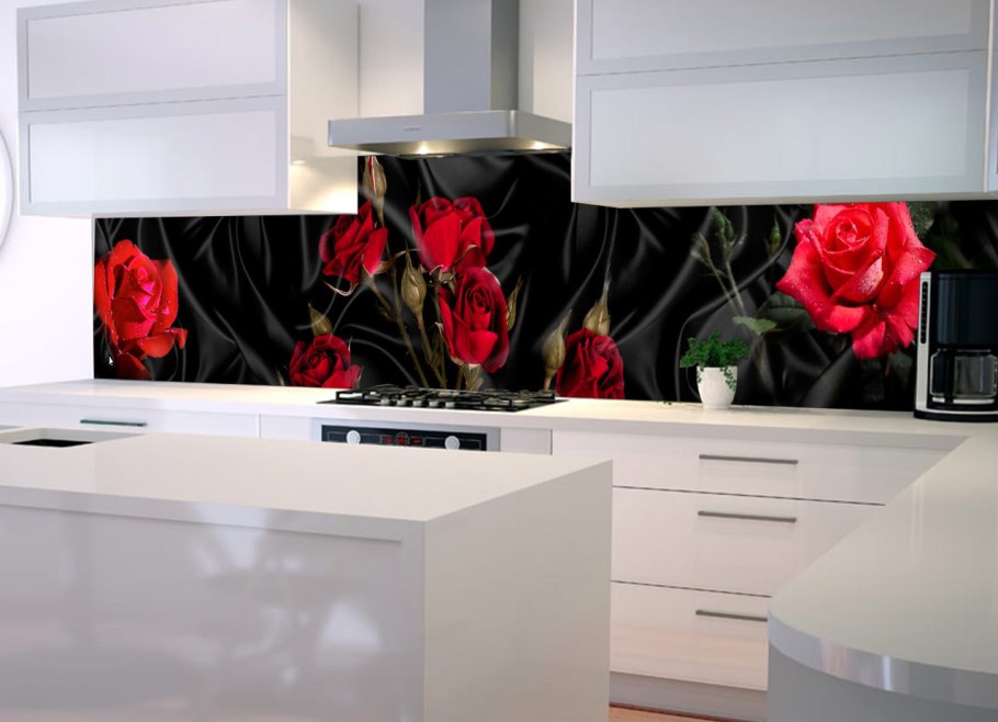 Стеклянный фартук для кухни с розами