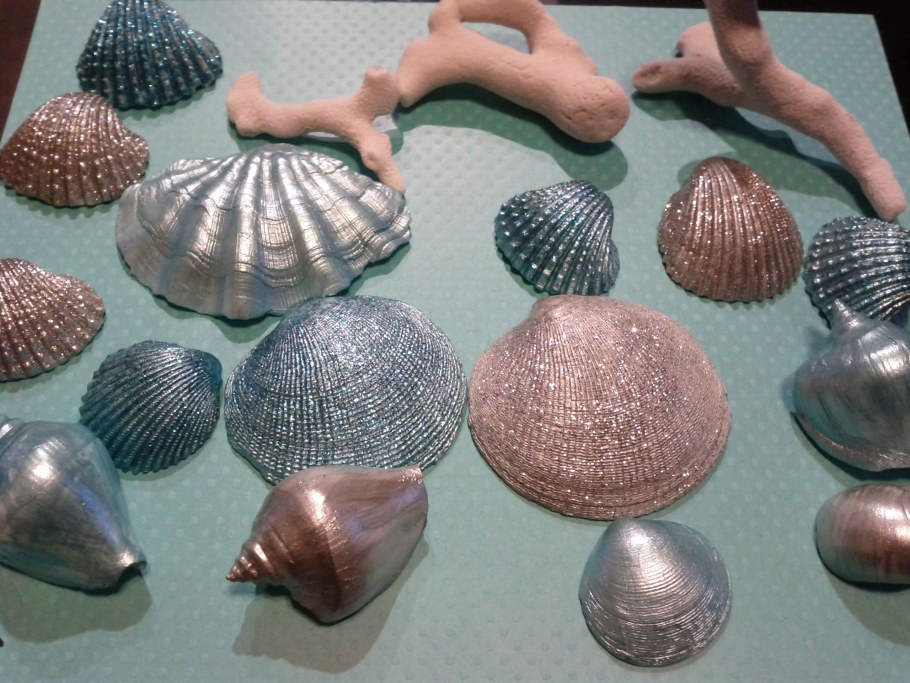 Покрасить ракушки