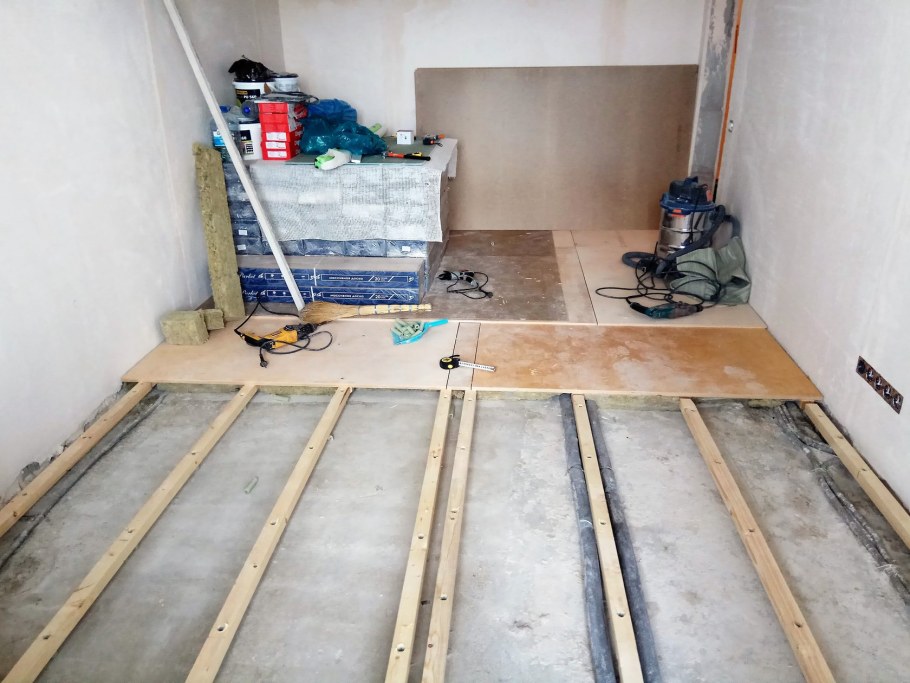 Пол на лагах в квартире