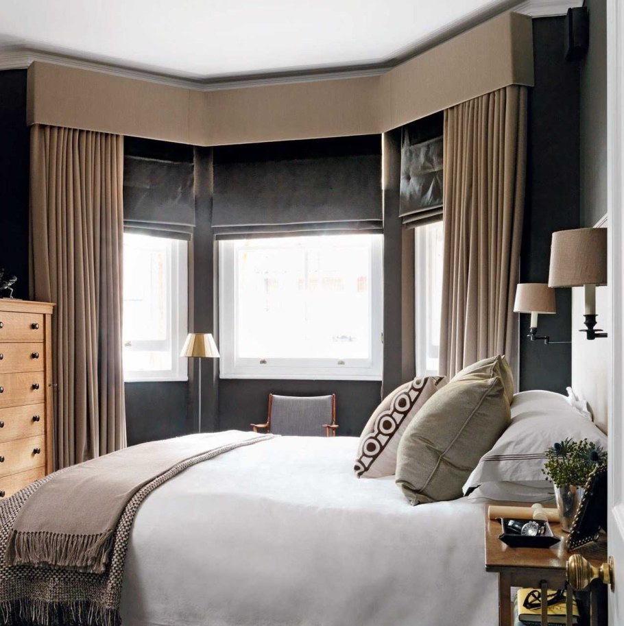 Спальня с угловым окном