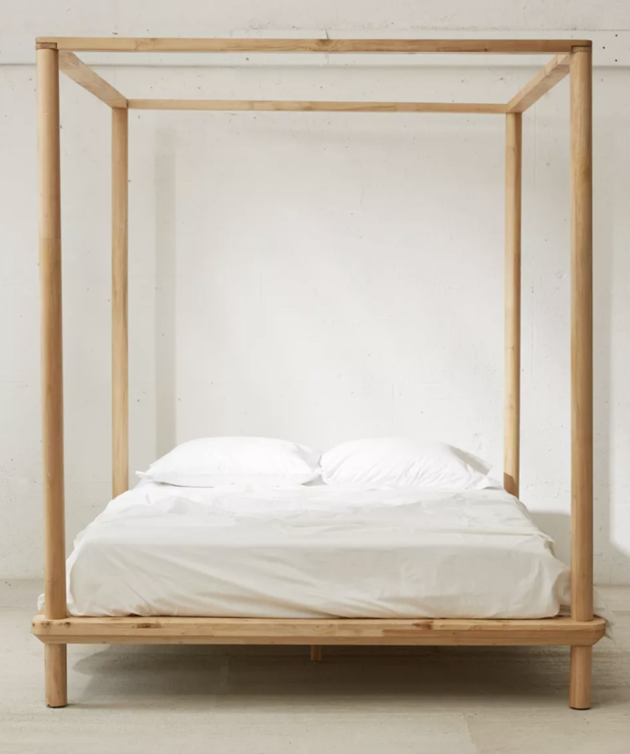 Деревянное основание для кровати