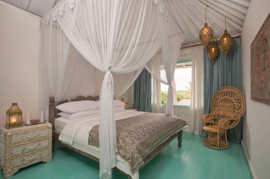 Спальня в стиле Бали